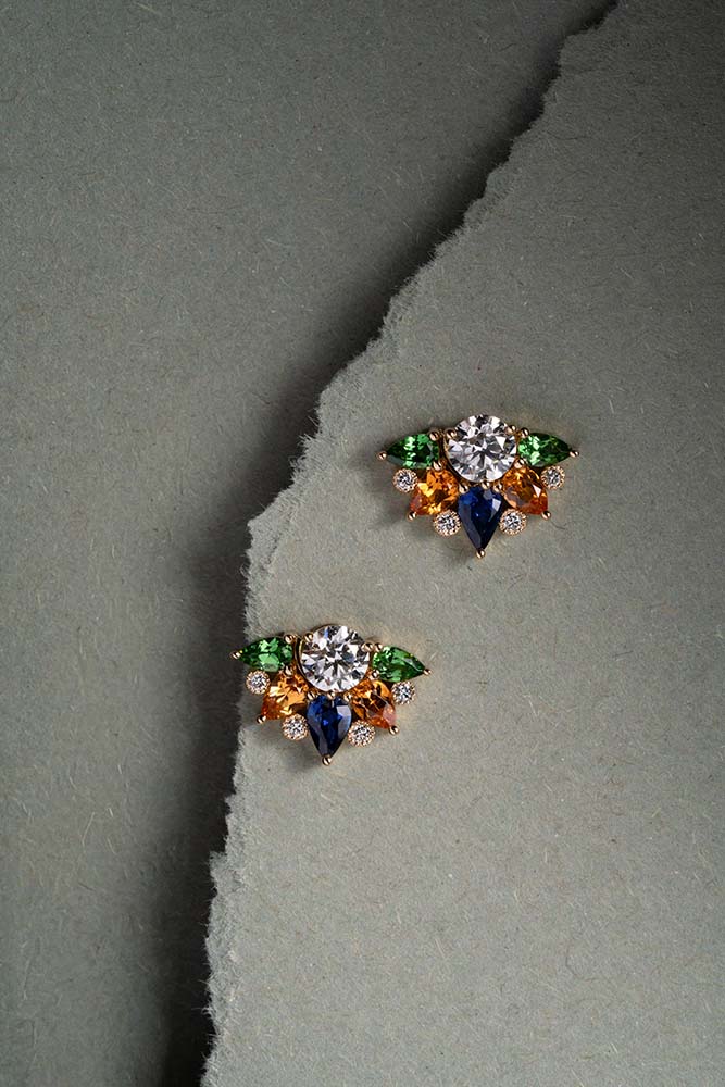 Boucles d'oreilles Paon - Saphirs, Grenats, Diamants, Or jaune