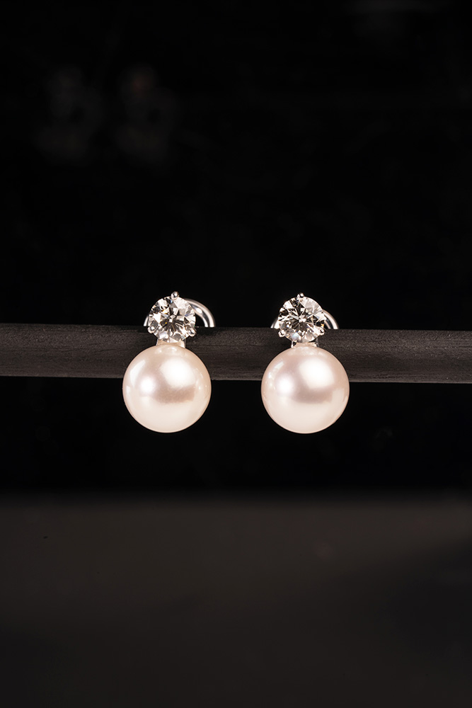 Boucles d'oreilles Perles Akoya - Perles de culture Akoya, Diamants, Or Blanc