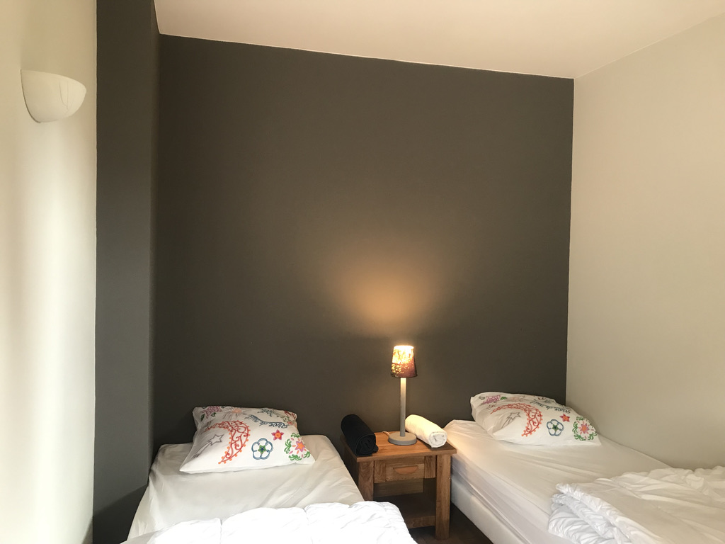 appartement disponible - petite chambre