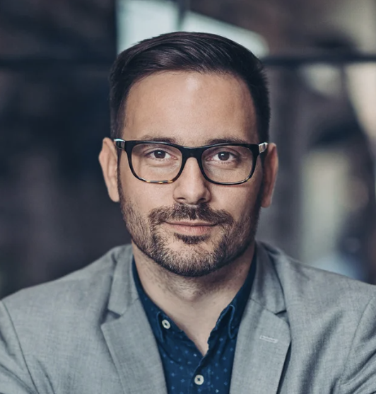 Alex H.