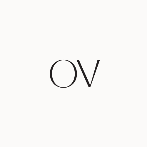 Logo Caption