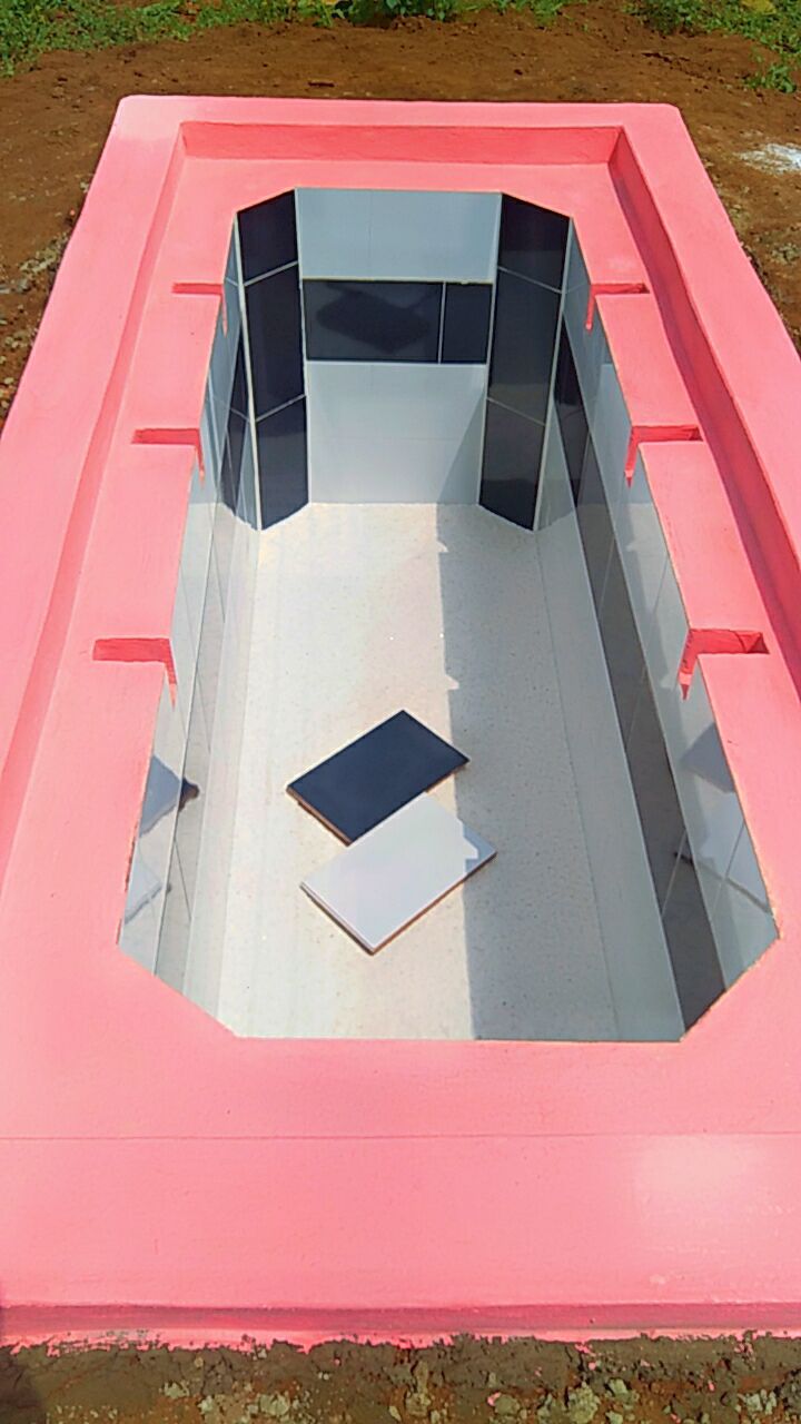 GRAVE CONSTRUCTION AT ITS MAXIMUM