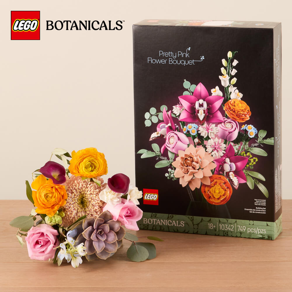 LEGO® Botanicals Pretty Pink Flower Bouquet Gift Set