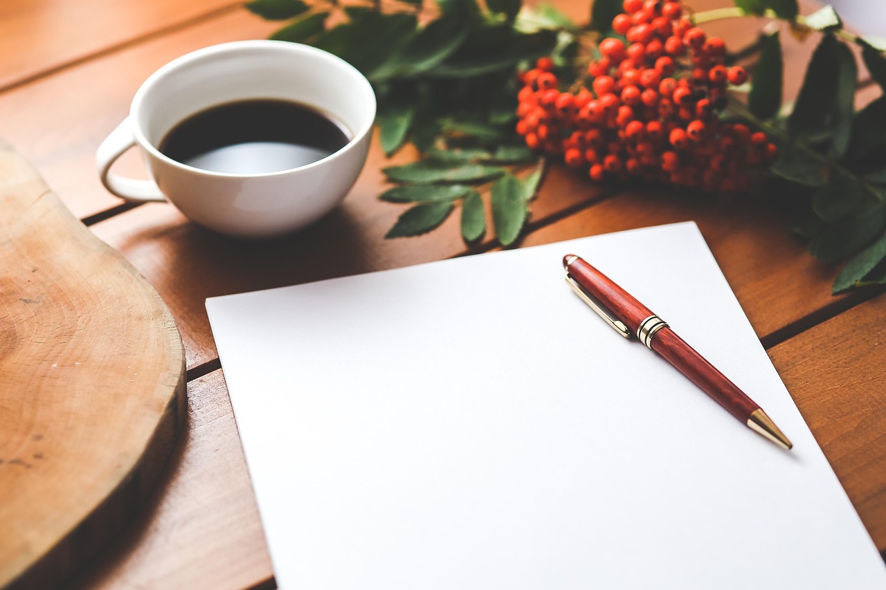 ardoise avec inscrit back to school