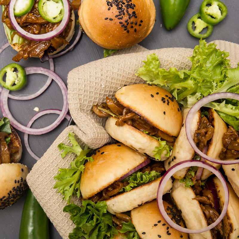Mini Pulled Jackfruit Sliders