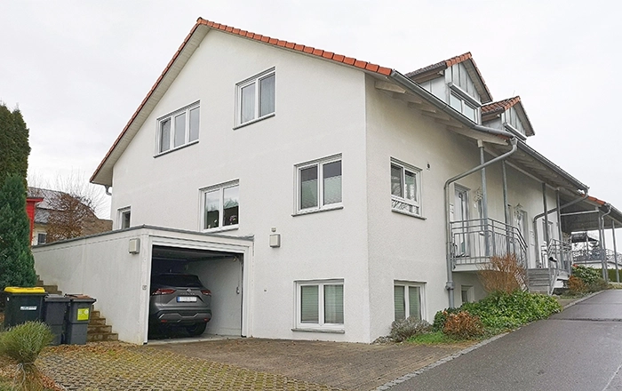 {{REF1_ART}} in {{REF1_ORT}}